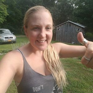 Meet your Posher, Courtney